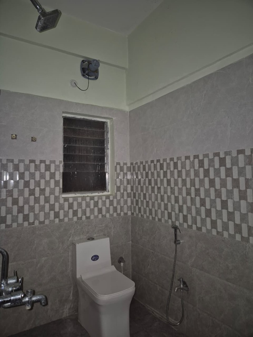 Unfurnished 2bhk in Zoo Road Tiniali, Guwahati, Assam, India for Rent